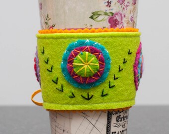 Felt Cup Sleeve - Circles