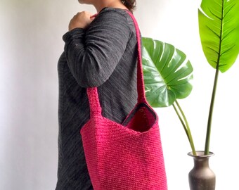 Vintage 90's Pink Crochet Bucket Bag / Bucket Purse
