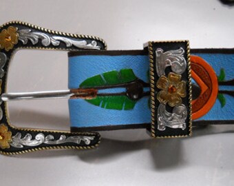 Painted Leather Belt with Amber Canyon Buckle Set
