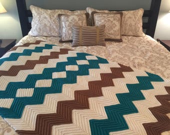 Fun Afghan, Chevron (Zig Zag) - 72" x 40"