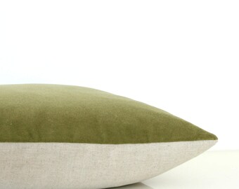 Green pillow: green velvet pillow in moss green and natural linen, velvet cushion cover