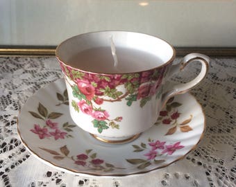 Vintage Teacup & Saucer Sweetpea Scented candle