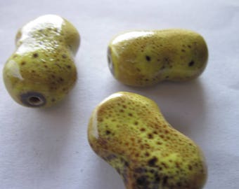1 large Pearl Bisque yellow-3 x 1, 5 cm - (PV3-25)
