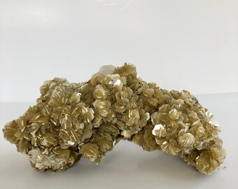 Natural Sphalerite Mica Mineral with Quartz (4.60 Pounds)