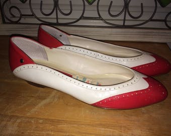 Vintage Etienne Aigner Red & White Leather Spectator Flats Shoes 8M. Original Boscov's Price Tag Still Attached! Free Shipping