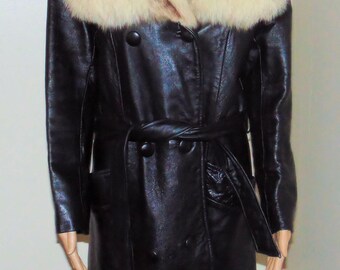 Vintage Black Leather Coat with real Fur Collar