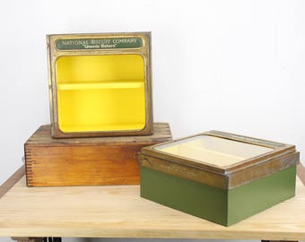 Vintage Advertising - National Biscuit Company - NABISCO - UNEEDA Bakers Box - Pre 1923 - Green / Yellow - Storage - Vintage Home Decor
