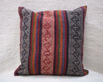 Kilim Pillow Cover, 18”x18”, Decorative Pillow, Throw Pillow, Cushion Cover, Vintage Pillow Cover, Bohemian Pillow, Boho Pillow