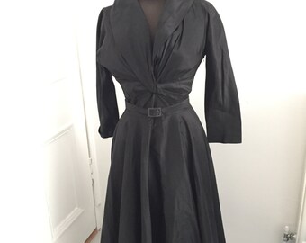 Amazing original CEIL CHAPMAN dress. Black silk. SMALL