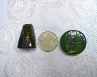 LAMPWORK GLASS BEADS GREEN AND BURGUNDY