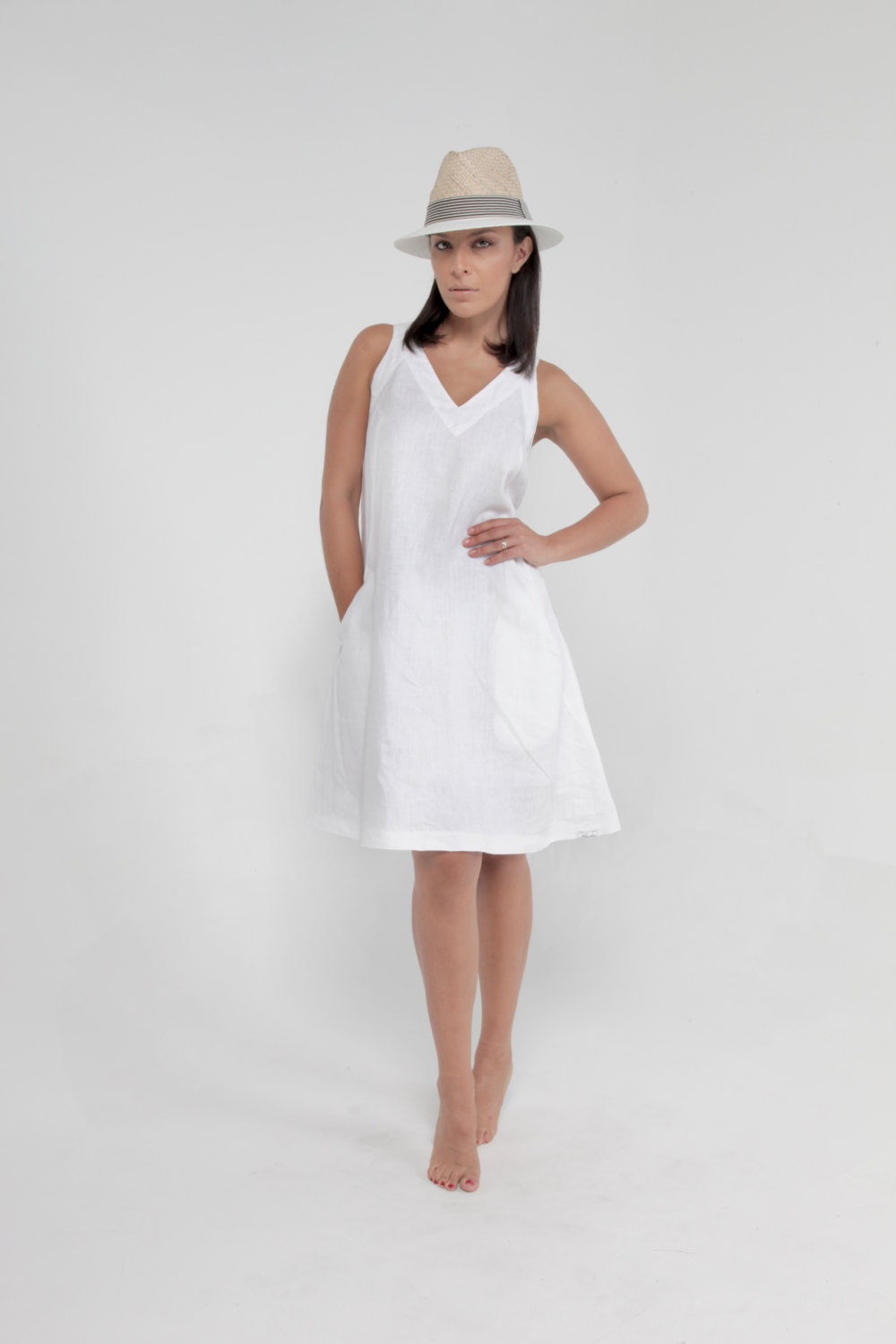 100 Linen Sleeveless VNeck Dress with Pockets in White by