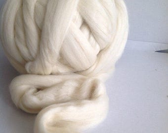 MERINO Roving from merino sheep in SOUTH GERMANY ~ Great for spinning, weaving, crafting, felting, dyeing and much more...