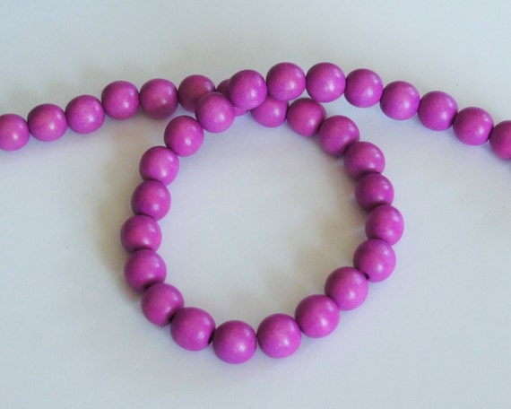 Light Purple Wood Beads Round Wood Beads 12mm Lightweight