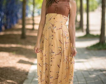 Vintage Tan Empire Waist Floral Print Sleeveless Dress (Size Small)