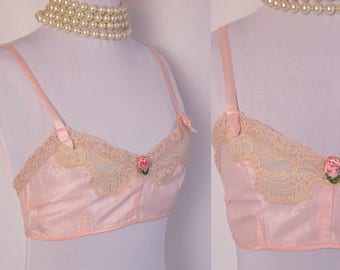 1920s Bra ~ Pink Silk & Chantilly Lace Flapper Bandeau w Silk Ribbon Rose ~ Frilly and Feminine Boudoir Lingerie ~ Excellent Condition ~ XXS