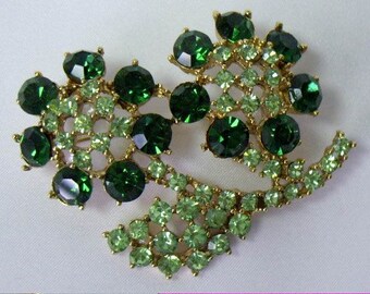Vintage Green Pave Rhinestone Flower Brooch Pin