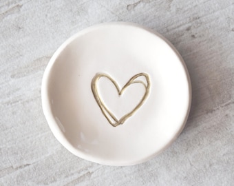 WEDDING RING DISH Custom gold ring holder, bridesmaid gift, bachelorette party favor, silver heart ring plate, jewelry tray, jewelry plate