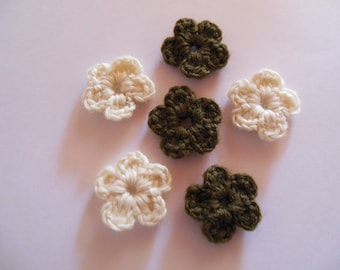 Wool crochet color ecru/Brown flowers