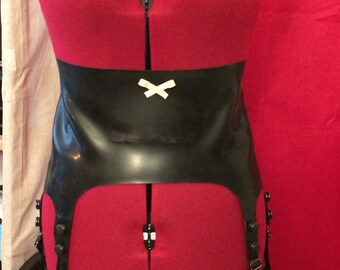Black garter belt in latex 1.05 mm - size 38