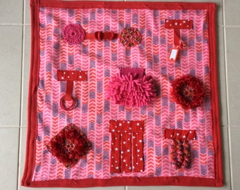 Red Pink Tactile Fidget Quilt Sensory Lap Blanket for Alzheimers Dementia & Autism 60cm x 60cm