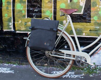 Backpack/Bike Pannier/bicycle bag/ bike bag/ cycle bag/ rucksack/bag pannier/ simple pannier/black
