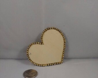 Wooden heart pin, wood jewelry, heart jewelry