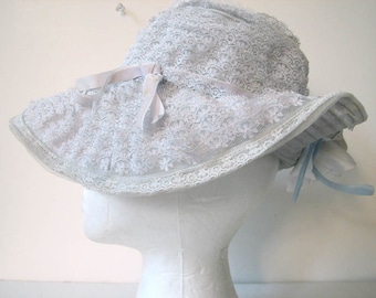 Vintage 1960s John Wanamaker Lace Ruffles Picture Hat