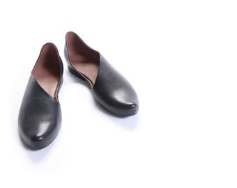 Comfortable cocktail dress shoes, Dressy shoes, Dress Shoes, Elegant shoes, Asymmetric shoes, Low heels leather shoes, Pointy woman shoes