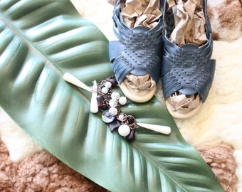 Vintage Blue Leather Huarache Sandals Sz 11