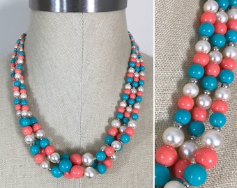 Vintage Turquoise corail diplômé perle collier Triple Twist