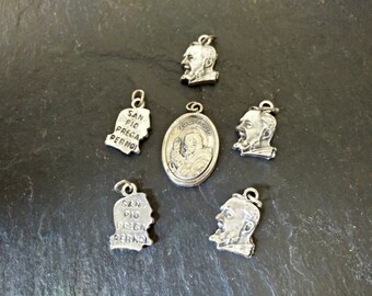 1 Saint Padre Pio of Pietrelcina Mystic Stigmata Monk vintage silver tone pendant St medal Italy charm religious Mother's day birthday gift