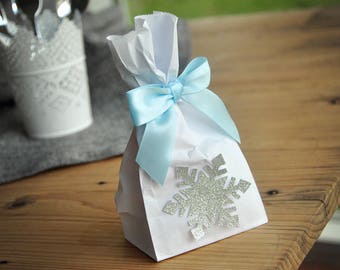 Frozen Party Favor Bags (Pack of 10). Made in 2-5 Business Days. Silver Frozen Party Supplies. Mini Party Favor Bags with Snowflake and Bows