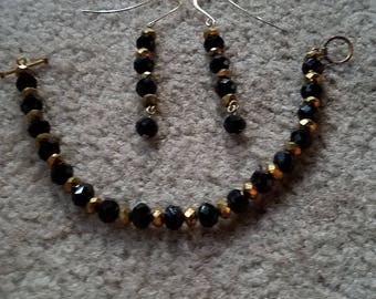 One of a kind jewelry set by Ewekneek Enterprises