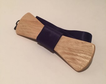 Handmade Elm Wooden Bow Tie
