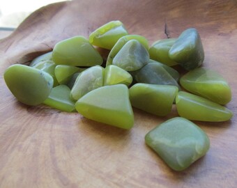 Healerite Serpentine from Oregon Medium Tumbled Stones
