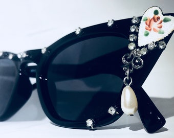 Darling Vintage Cat eye Sunglasses/ Statement / Unique /One Of A Kind
