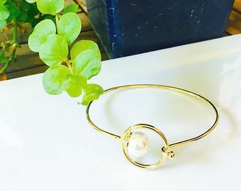 Abstract Pearl Bangle