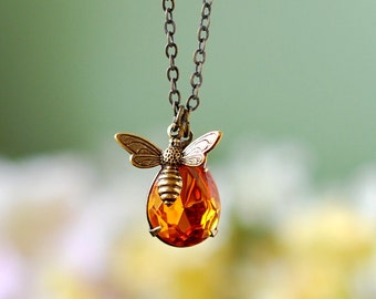 Bee and Honey Drop Necklace, Bee Jewelry, Honey Bee Humble Bee Necklace, Topaz Necklace, Bee Pendant Charm Necklace, Gift for Bee lover