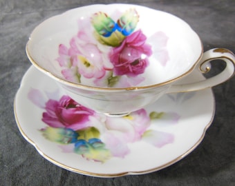 Tea Cup and Saucer - Vintage - Roses
