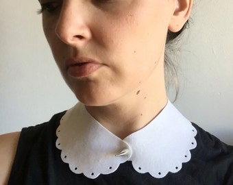 White scalloped peter pan collar with silver spike detachable collar