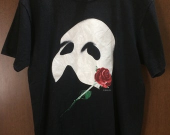 FREE SHIPPING !! Vintage 90's Mark Athletic T-Shirt Medium Size