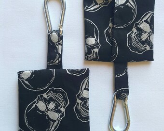 Poop bag holder - wastebag holder for dog leash