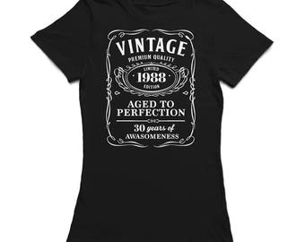 Vintage Premium Quality 30 Years Of Awesomeness Women's Black T-shirt