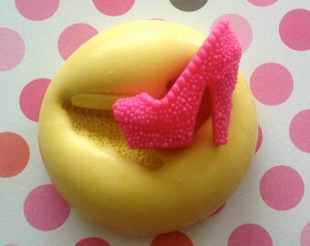 High Heel Fashion SHOE Silicone MOLD - Candy Mold, Shoe Mold, Fondant Topper, Cupcake Topper, Shoe Molds, Craft Supply, Chocolate Mold, Clay