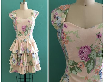 vintage 90's floral pastel spring dress // tiered ruffle skirt dress