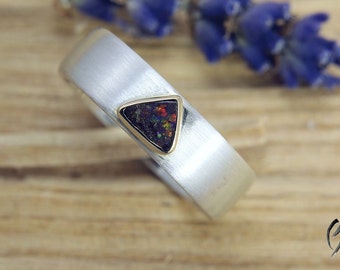 Silver ring with Opal Gold version
