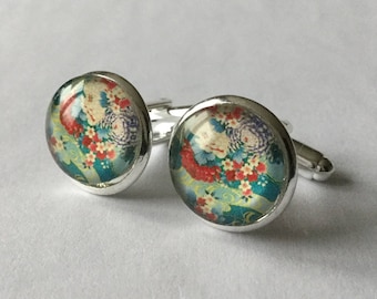 Ornate cuff links, inspiration Japanese flowers