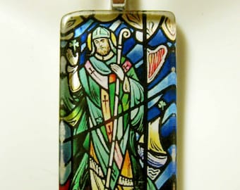 Saint Patrick pendant with chain - GP01-153