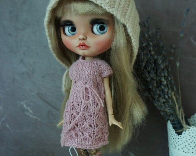 Michel/ Blythe doll/ custom/ TBL base