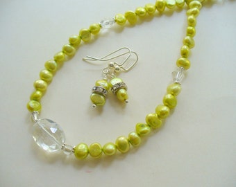 Green Pearl Beaded Necklace and Earring Set, Green FreshWater Pearl Necklace, Choker Necklace, Silver Necklace, Beaded Necklace, Jewelry Set